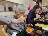 ニッケふれあいセンター今伊勢　「初めましてのカレーライス専門店でテイクアウトしました！」の画像